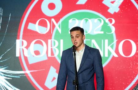 ONA ali ON 37 FOTO LJUBO VUKELIČ